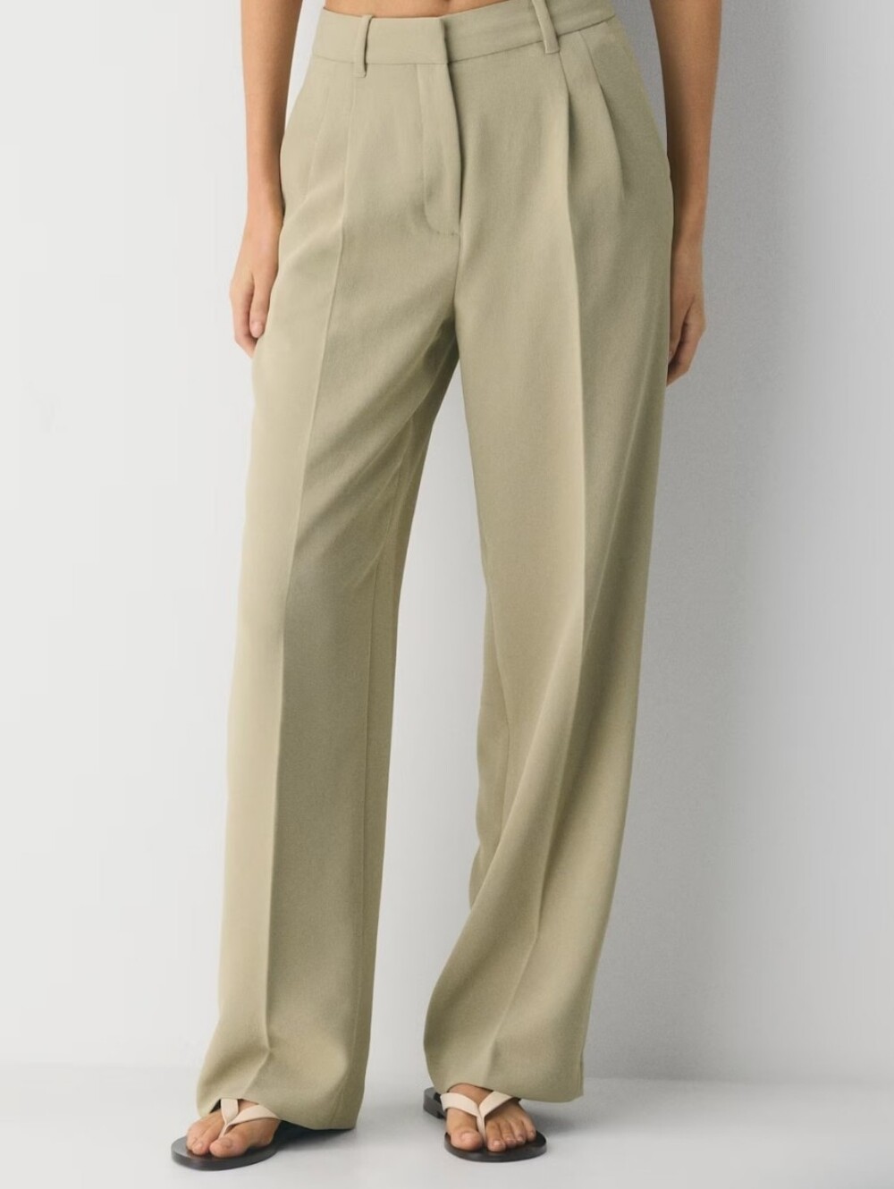 AritziaThe Effortless Pant™ - Crepette Womens Size 8 Like New